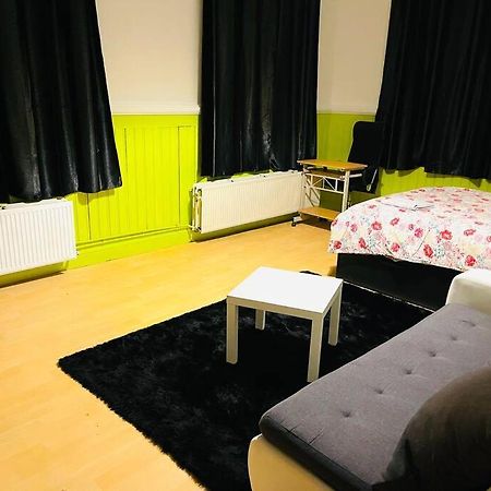 Etablissement Close Fer Me Apartment เลียจ ภายนอก รูปภาพ
